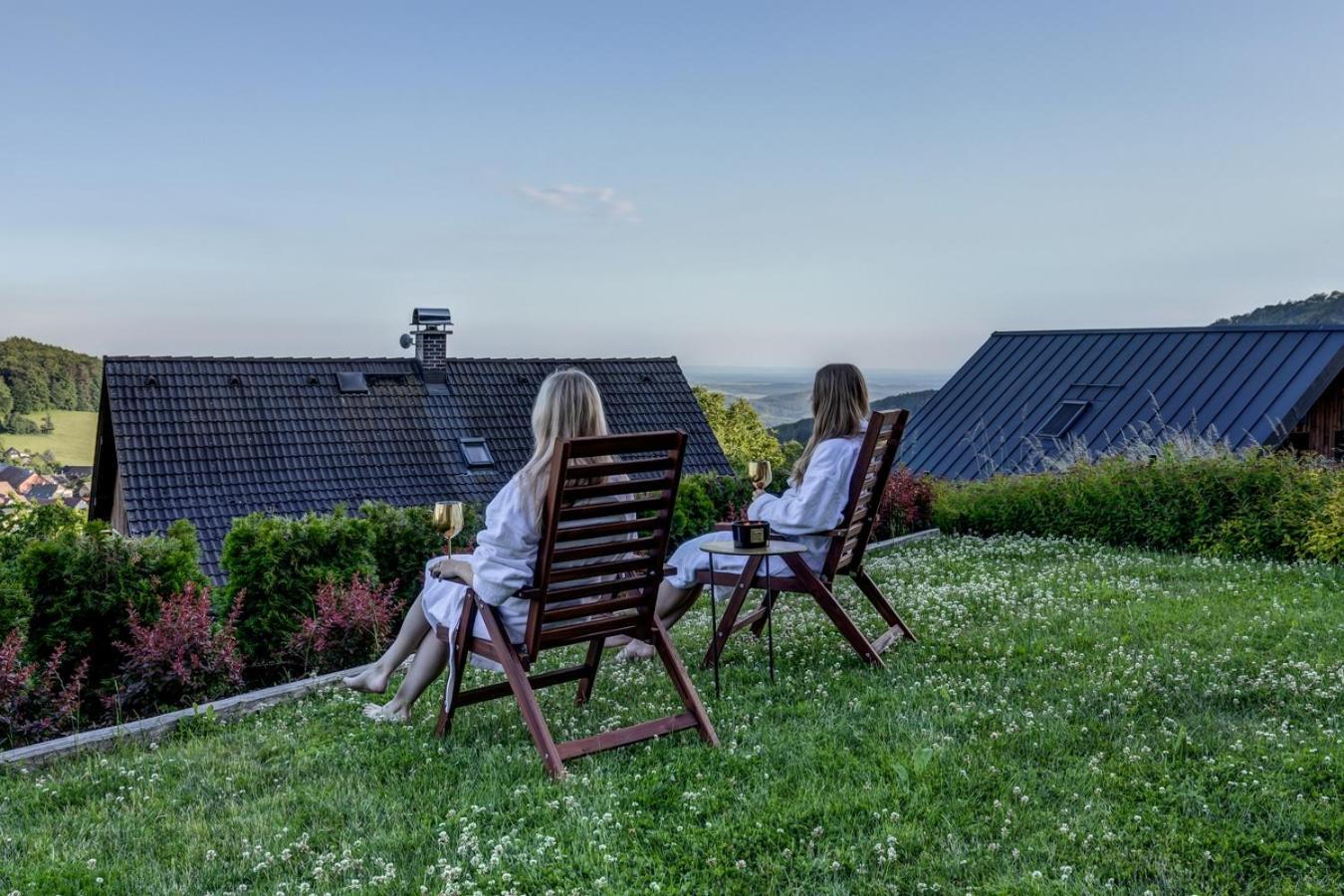Wellness Apartmany Cesky Raj & Biokolna Lomnice nad Popelkou Exterior foto